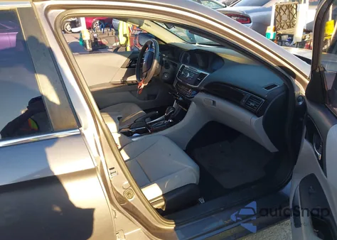 2016 Honda Accord Lx z USA, uszkodzony, nr VIN 1HGCR2F31GA138734